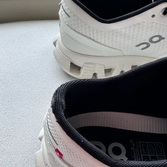 On Running White and Black Athletic Sneakers - Picture 5 of 9